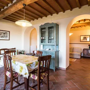 https://carlino-vacanze.it-tuscanyhotel.com